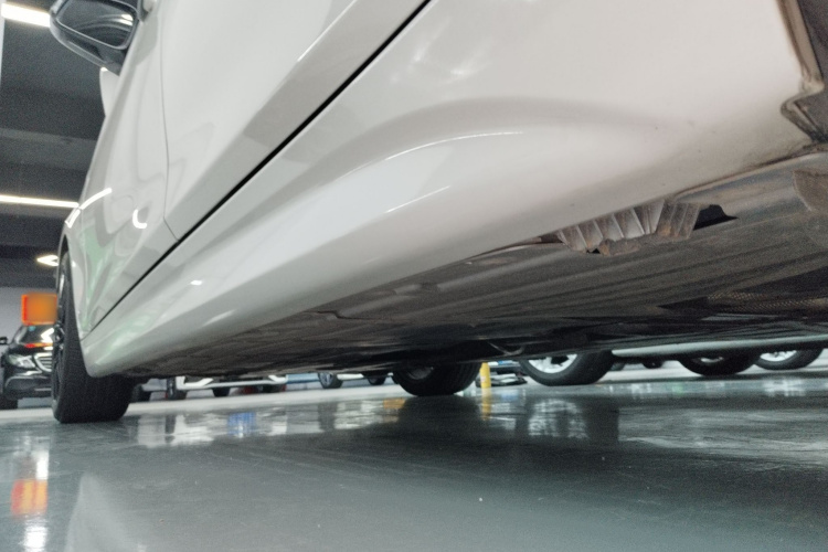 宝马3系 2017款 320Li M运动型局部细节9002