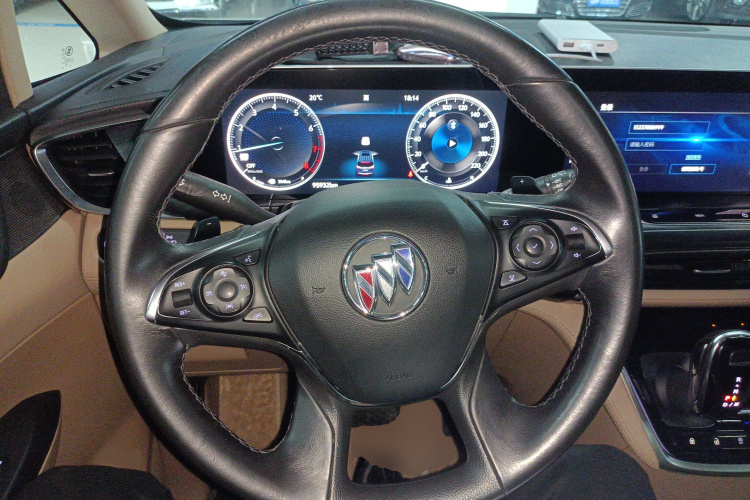 别克GL8 2021款 ES陆尊 653T 旗舰型中控内饰13