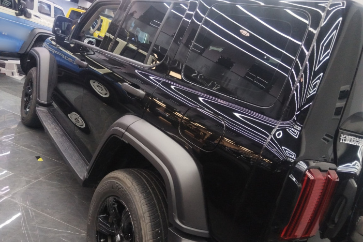 坦克300 2024款 2.0T 挑战者车身外观6003