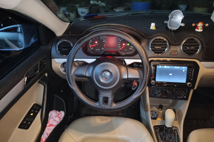 大众 捷达 2015款 1.6L 自动舒适型中控内饰13