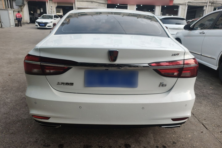 荣威i6 2018款 20T 自动旗舰版车身外观6004