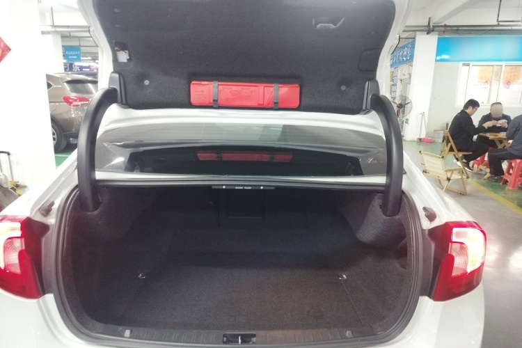 沃尔沃S60(进口) 2014款 T5 智逸版机舱底盘23