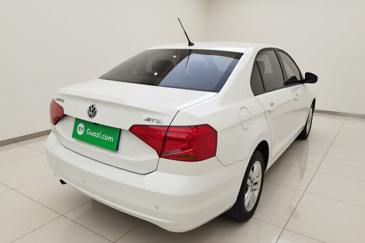 大众 捷达 2019款 梦想版 1.4L 手动时尚型车身外观7