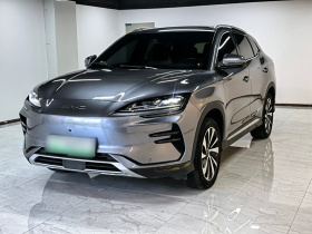 比亚迪 宋PLUS新能源 2023款 冠军版 EV 520KM 尊贵型