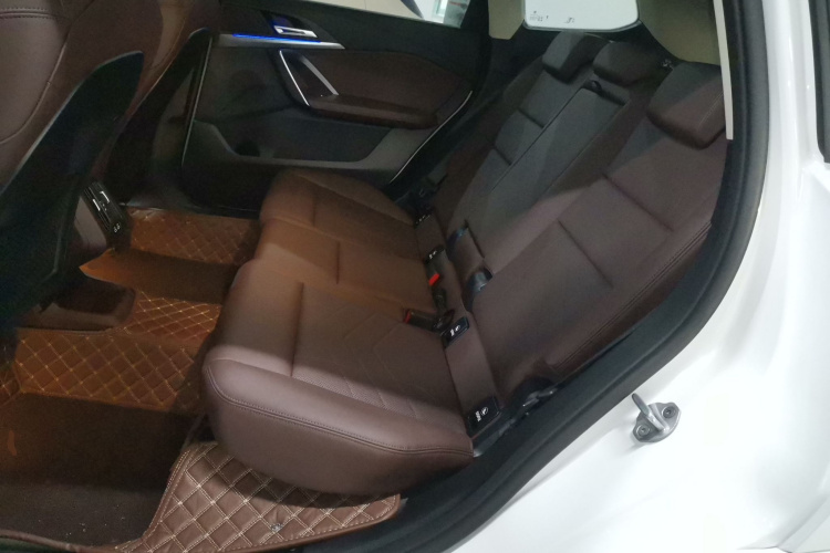 宝马X1 2023款 sDrive25Li M运动套装中控内饰21