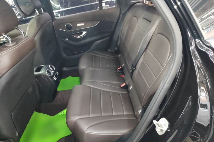 奔驰GLC 2022款 改款二 GLC 260 L 4MATIC 豪华型中控内饰21