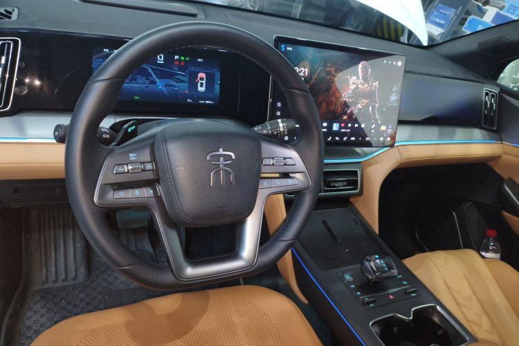 比亚迪 宋L DM-i 2025款 智驾版 160km 超越型中控内饰7002