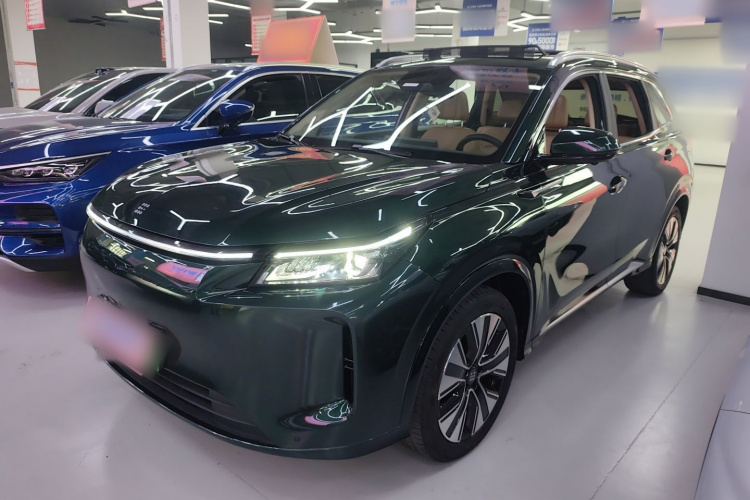 蓝电E5 PLUS 2025款 120km 标准旅行定制版 7座车身外观6003