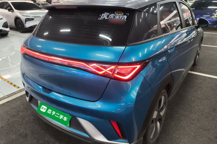 比亚迪 海豚 2021款 401km 骑士版车身外观7