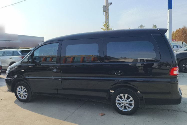 东风风行 菱智 2020款 M5L 1.6L 豪华型 7座车身外观6003