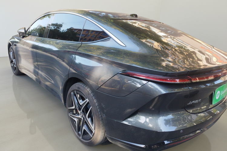 飞凡汽车 飞凡F7 2023款 性能Pro版车身外观5