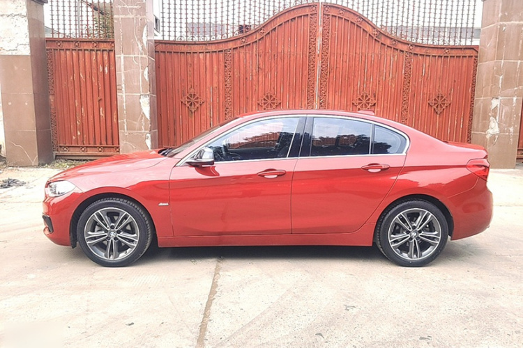 宝马1系 2017款 118i 运动型车身外观6003