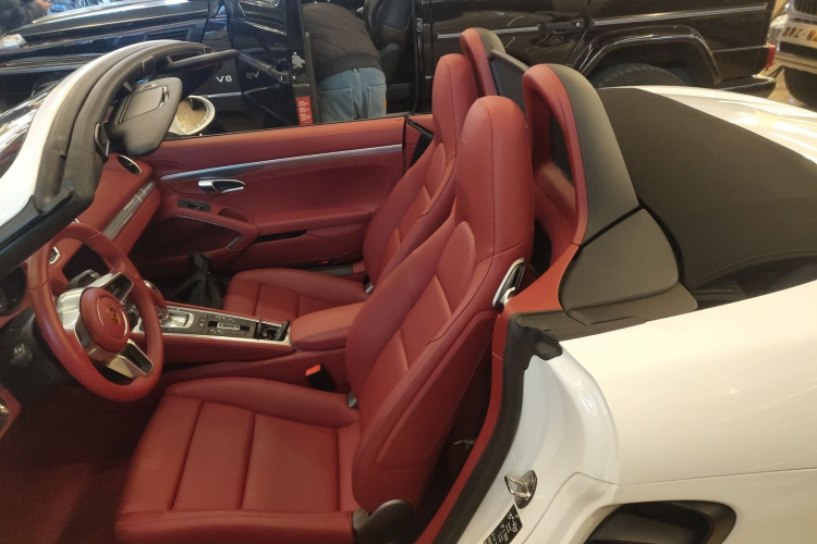 保时捷718 2022款 Boxster 2.0T中控内饰7004