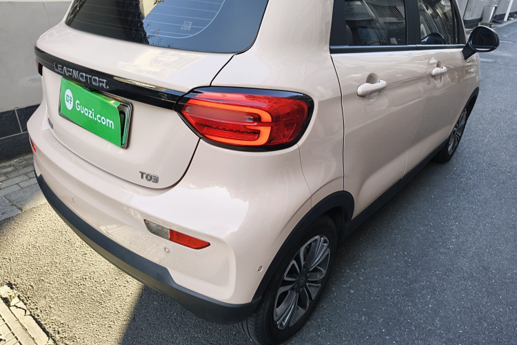 零跑汽车 零跑T03 2021款 400豪华版车身外观6006