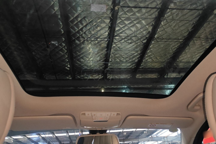 奔驰C级 2017款 C 200 L局部细节22