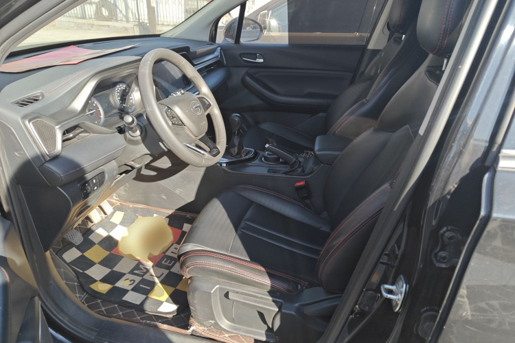 广汽传祺 传祺GS4 2021款 270T 手动舒适版中控内饰19