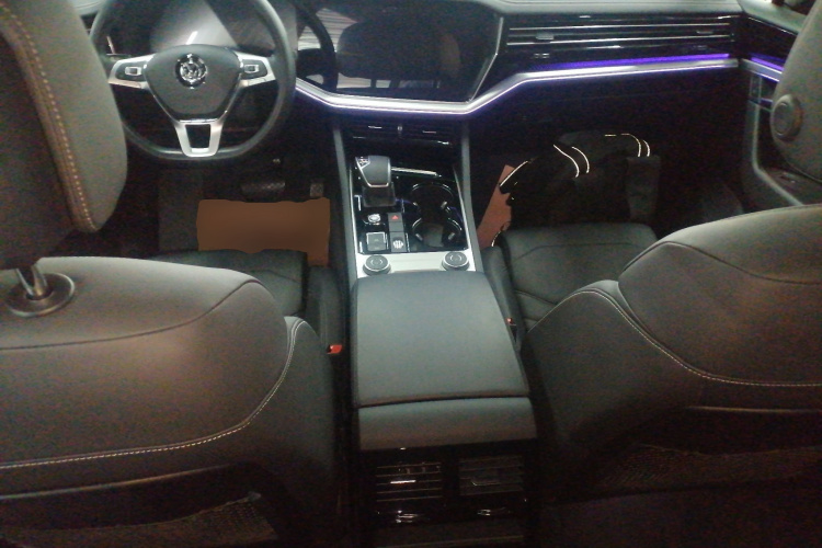 大众 途锐 2019款 2.0TSI 锐翼版 国V中控内饰12