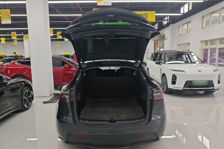 特斯拉 Model Y 2024款 Performance高性能版局部细节23