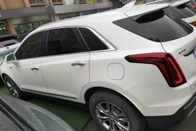 凯迪拉克XT5 2020款 28T 四驱豪华型车身外观4