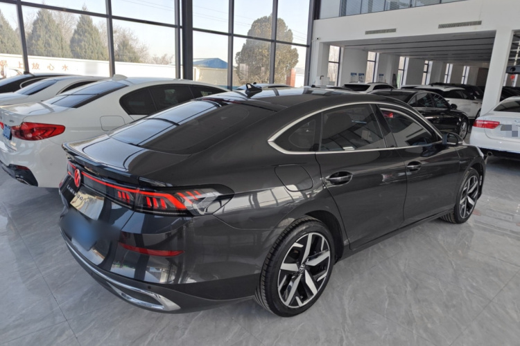 大众 2024款 凌渡L 280TSI DSG酷辣版车身外观7