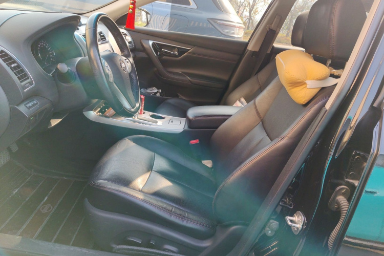 日产 天籁 2018款 2.0L XL 智进版中控内饰19