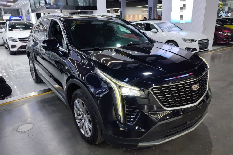 凯迪拉克XT4 2020款 改款 28T 两驱领先型车身外观3