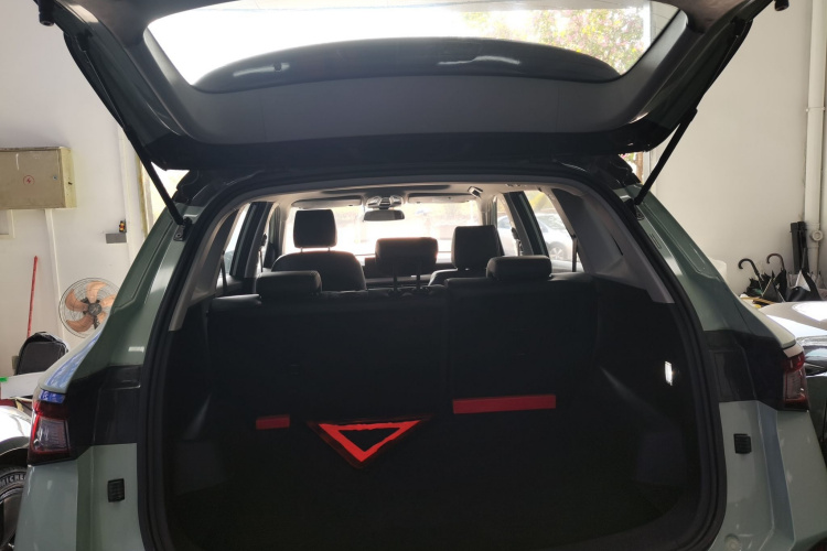 五菱汽车 五菱星辰 2021款 1.5T CVT星曜版局部细节23