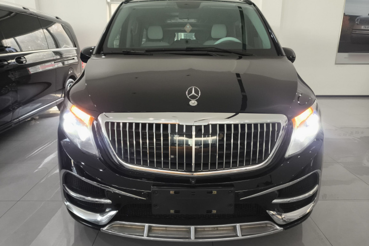 奔驰 威霆 2021款 2.0T 精英版 7座车身外观6001