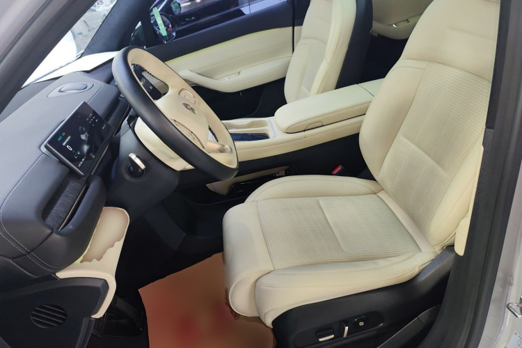 蔚来ES6 2023款 75kWh局部细节19