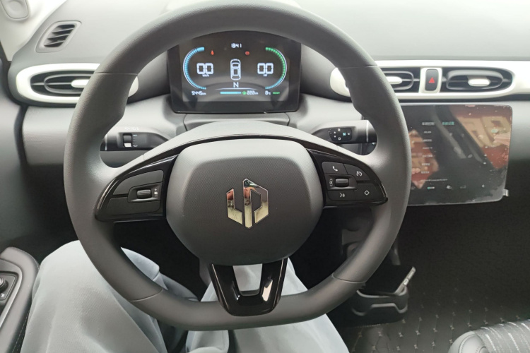 零跑汽车 零跑T03 2025款 310舒享版中控内饰13