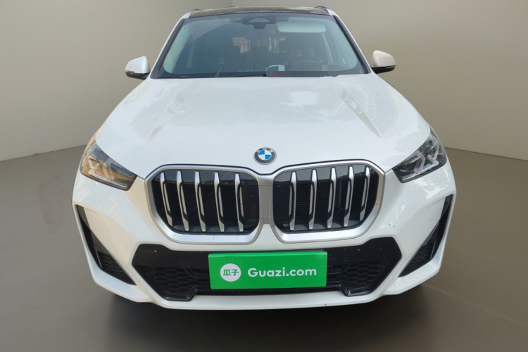 宝马X1 2024款 sDrive25Li M运动套装车身外观2