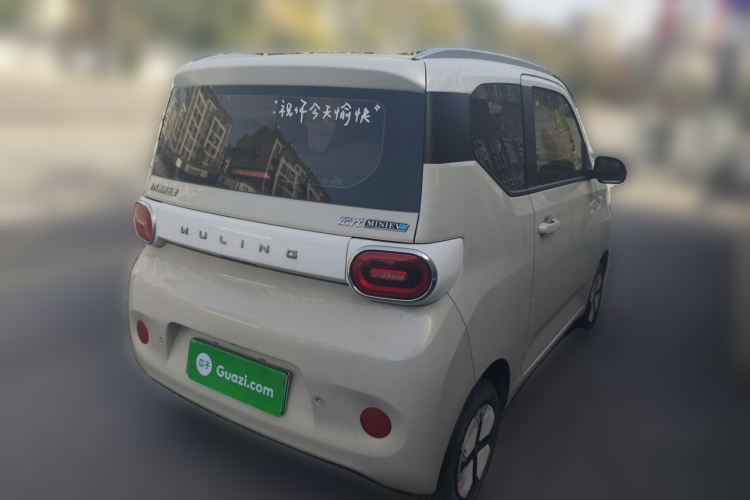 五菱汽车 宏光MINIEV 2024款 第三代 215km 进阶版车身外观6005