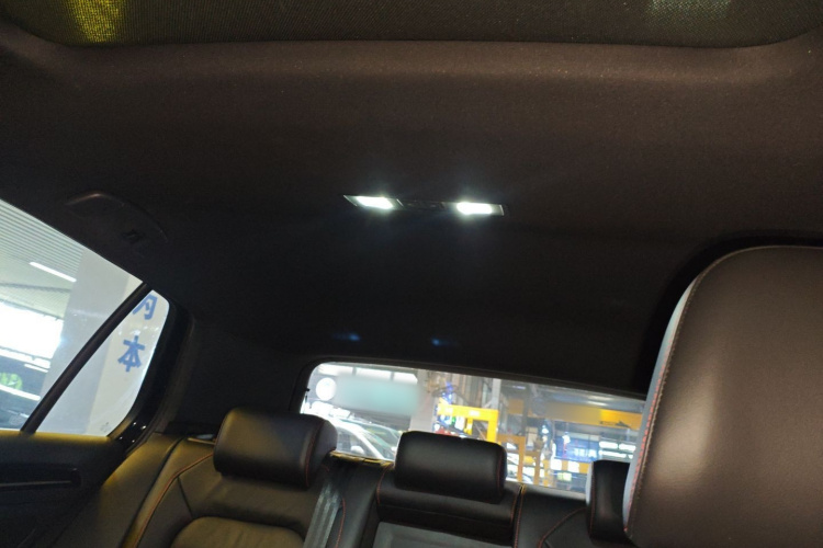 大众 高尔夫GTI 2016款 2.0TSI GTI中控内饰22