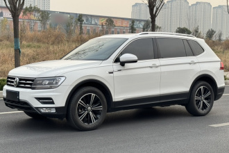 大众 途观L 2020款 330TSI 自动两驱全景舒适版 国VI