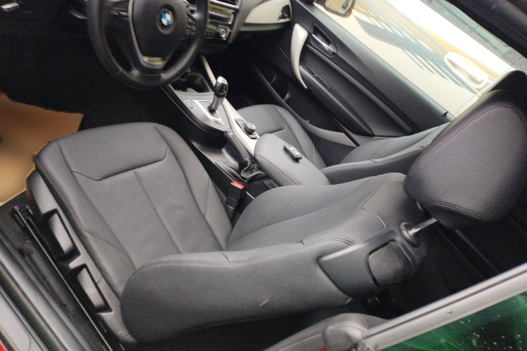 宝马2系(进口) 2015款 218i 敞篷轿跑车局部细节19