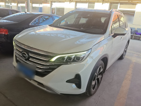 广汽传祺 传祺GS5 2019款 270T 自动尊享版