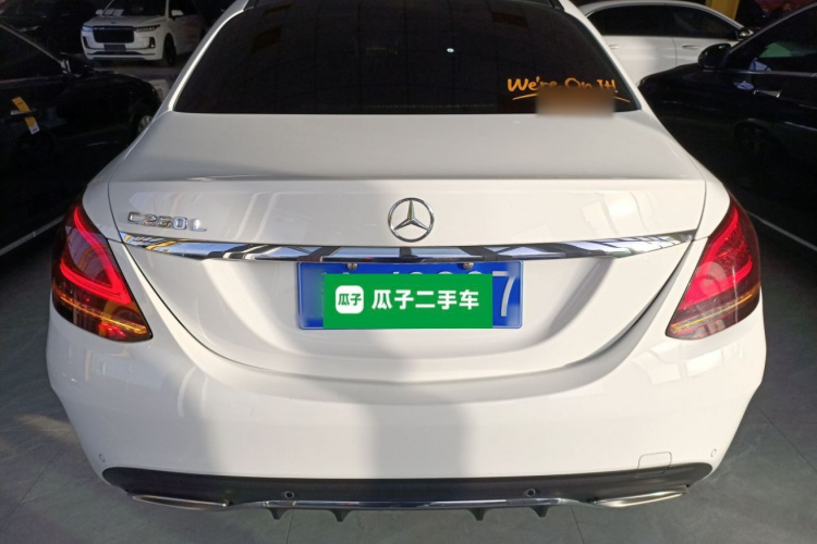 奔驰C级 2019款 C 260 L 运动版车身外观6004