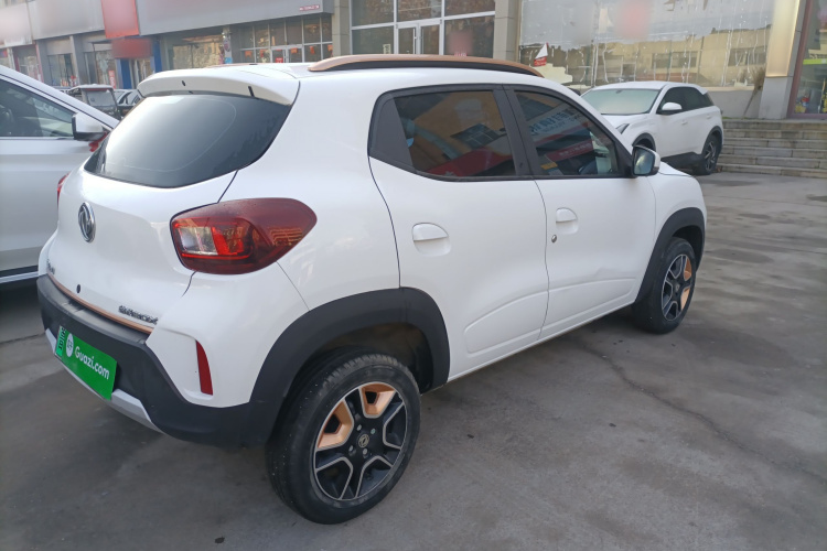 东风纳米EX1 2023款 PRO 轻风版闪电型车身外观7