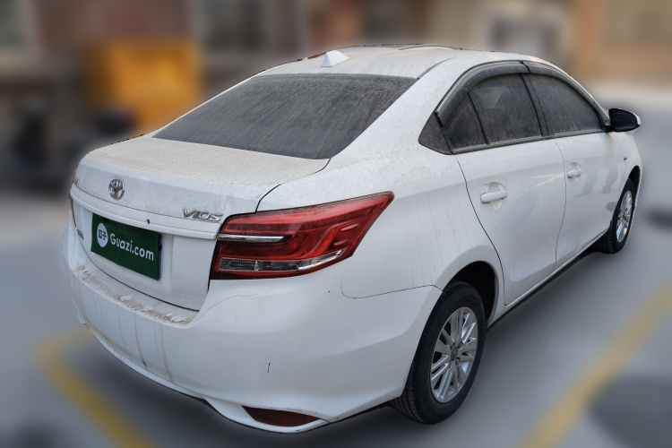 丰田 威驰 2017款 1.3L 手动锐行版车身外观7