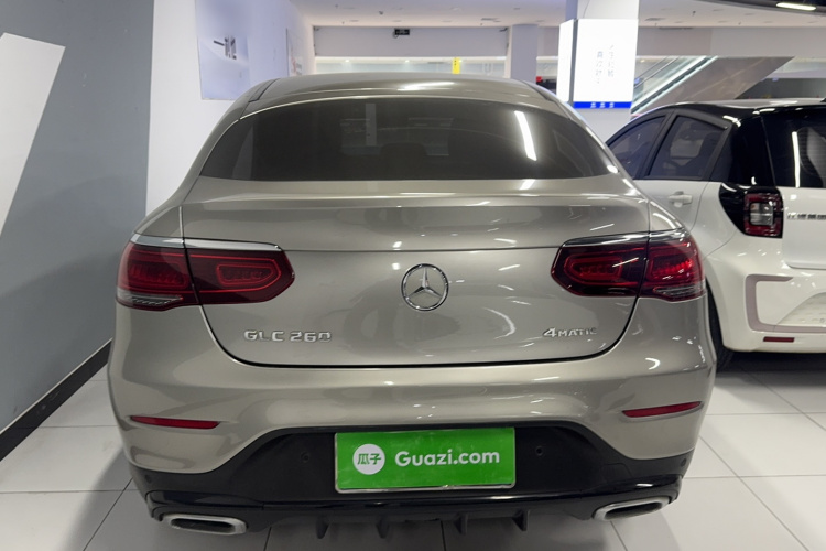 奔驰GLC轿跑 2020款 GLC 260 4MATIC 轿跑SUV车身外观6010