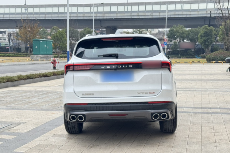 捷途X70 PLUS 2024款 冠军版 1.5T DCT冠军MAX+ 7座车身外观6004