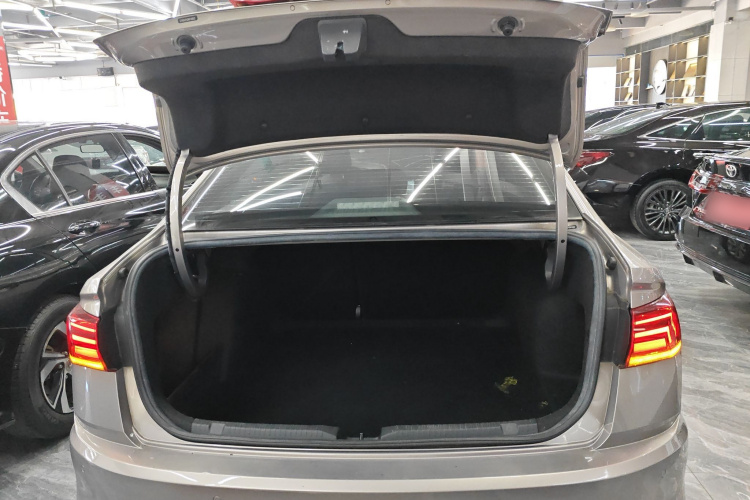 大众 宝来 2019款 改款 1.5L 自动时尚型 国VI局部细节23