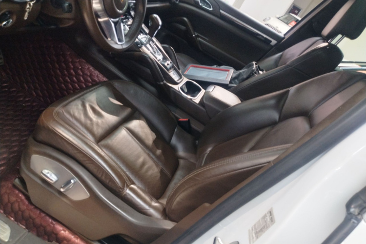 保时捷 2015款 Cayenne 3.0T中控内饰19