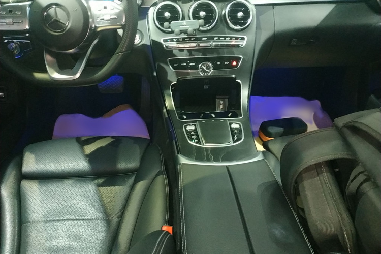 奔驰C级 2021款 C 260 L 运动星耀臻藏版局部细节18