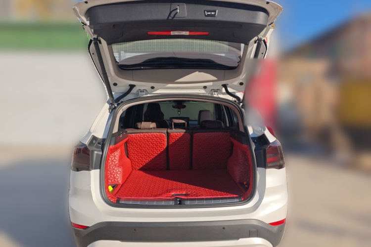 宝马X1 2021款 改款 xDrive25Li 尊享型中控内饰23