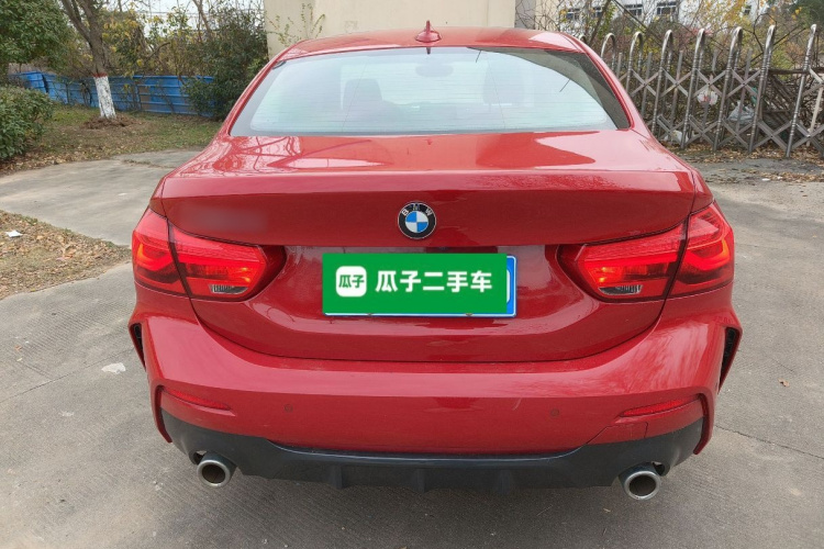 宝马1系 2020款 120i M运动套装车身外观6