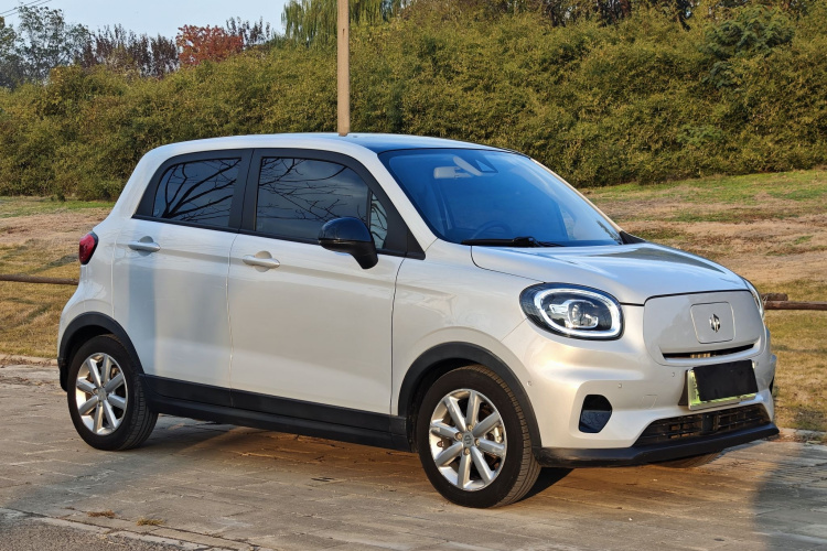 零跑汽车 零跑T03 2022款 星钻版车身外观6003