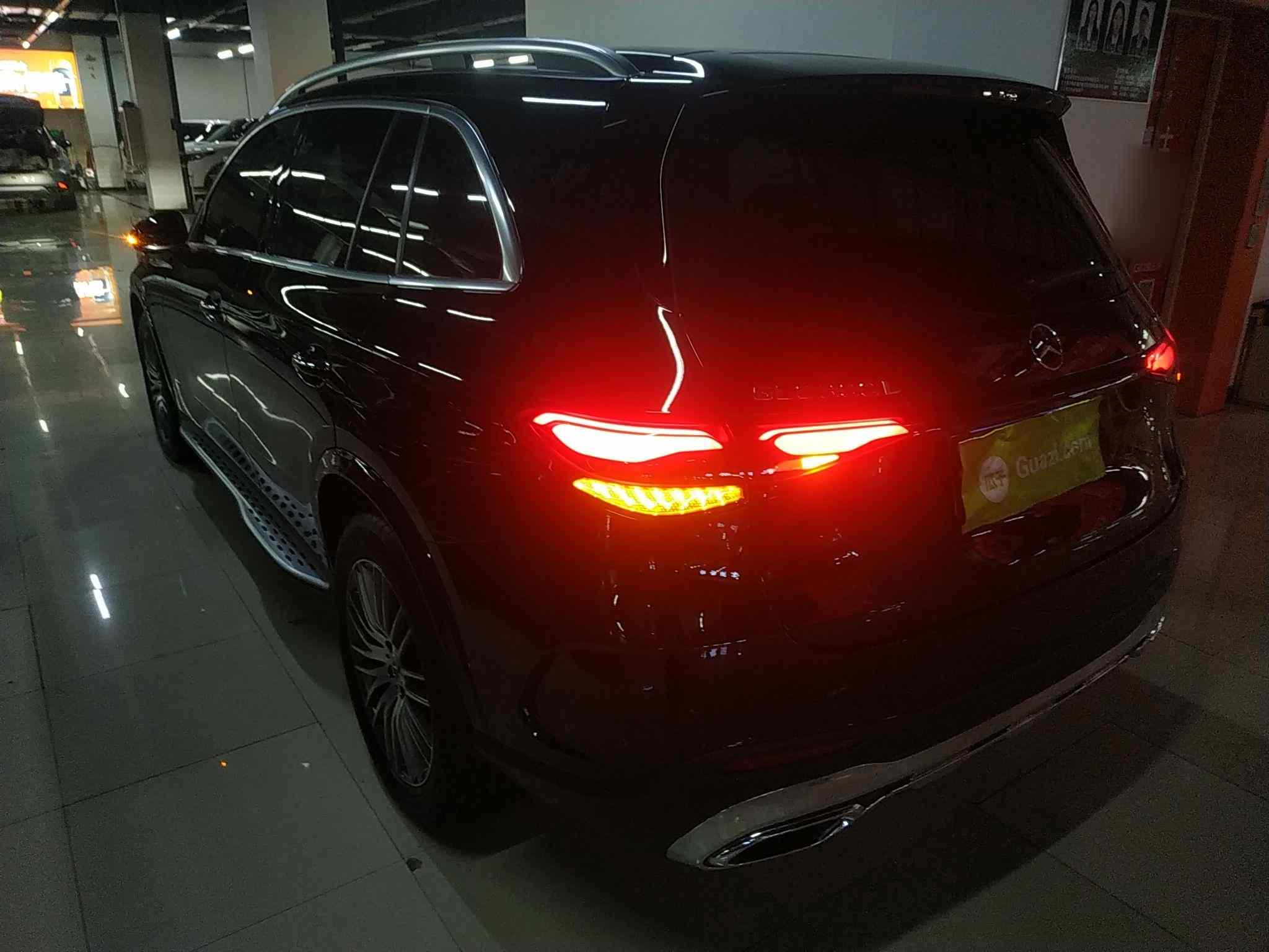 奔驰GLC 2025款 GLC 300 L 4MATIC 动感型 5座(3)