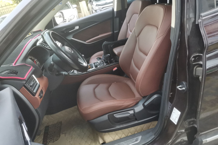 一汽 森雅R9 2018款 1.2T 手动豪华智尚型中控内饰19