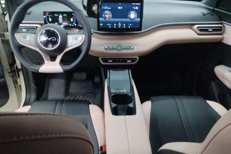 比亚迪 海鸥 2025款 智驾版 405km 自在版中控内饰12